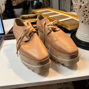 Stella McCartney • Elyse Platform Sneakers • 38